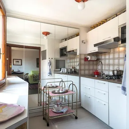 Incredible Location In San Marco's Square, アパート